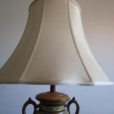 Vintage 32" high-end ceramic table lamp with high-end silk lamp shade