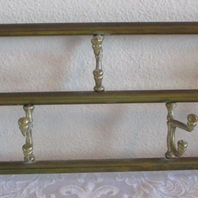 Vintage 7-hook coat rack