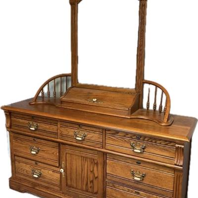 Wooden Dresser 19X64X33