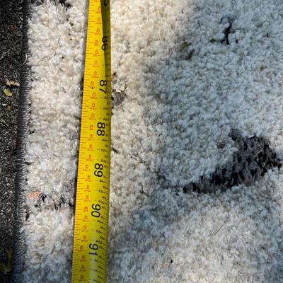 Alverstone Collection 7’ 10” x 9’ 10” Area Rug