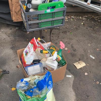 Huge Lot - Lawn / Garden / Fertilizer