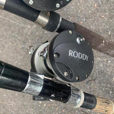 Trolling Outfits Lot Rod & Reels - Penns & Roddy