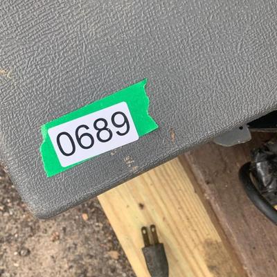 Power Tools Lot Drills / Jigsaw +