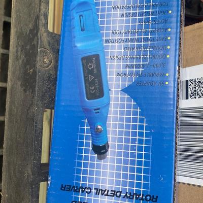 Huge Handyman’s Lot