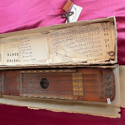 Ukelin Zither