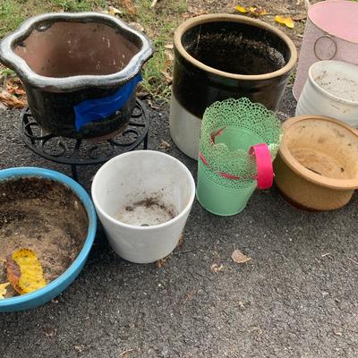 Huge Planters Lot
