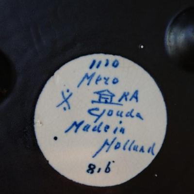 GOUDA HOLLAND POTTERY COVERED JAR HUMIDOR