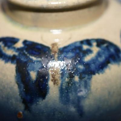 RARE PAULINE POTTERY OF EDGERTON , WI POT W/ UNDERGLAZED BUTTERFLY STAMPED ON BASE