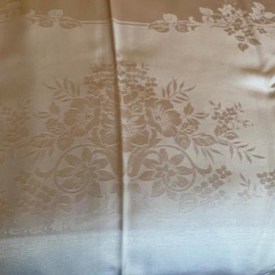 Table covering