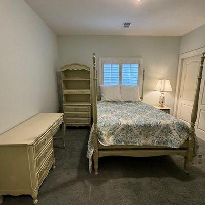 Henry Link Bedroom Suite - 7 Piece