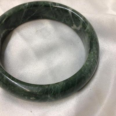 Dark Green Jade Bracelet