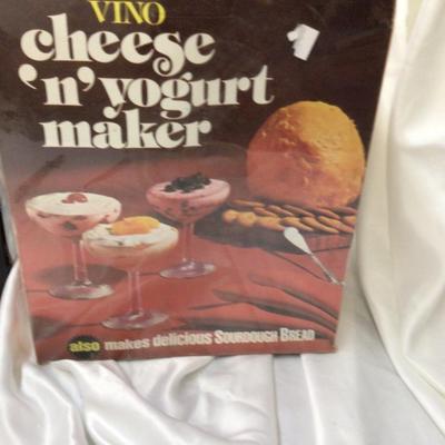 Snap On Roasting Pan and Cheese Yogurt Make NIB