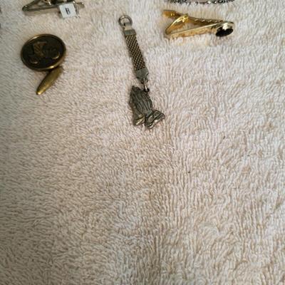 CUFFLINKS AND TIE CLASPS