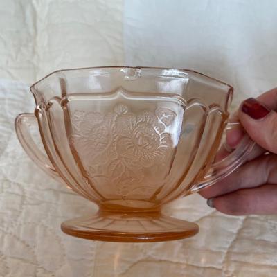Depression glass sugar & creamer