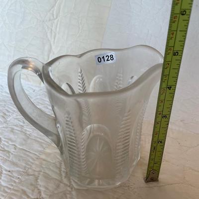 Clear glass tankard pitcher