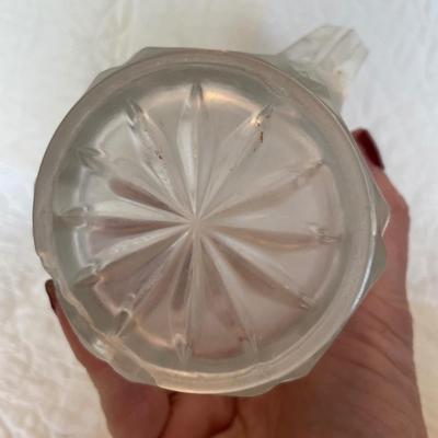 Clear glass tankard pitcher