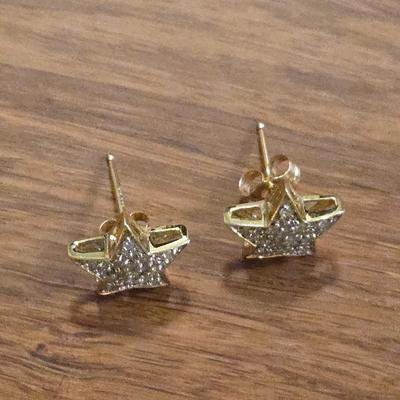 14k Gold and Diamond Star Earrings
