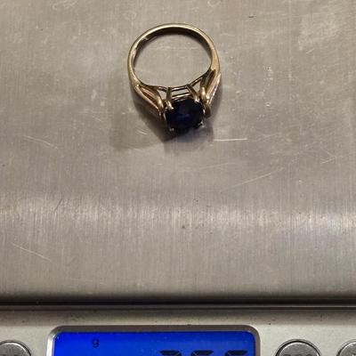 10k Gold, Sapphire, & Diamond Ring
