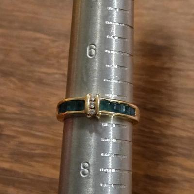 14k Gold, Emerald, & Diamond Ring