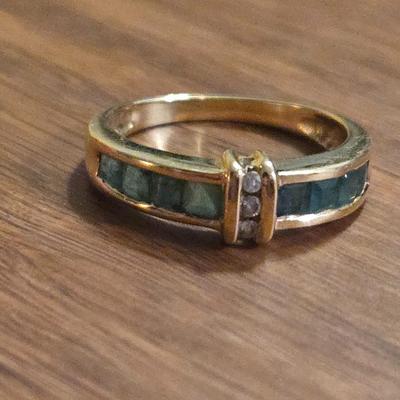 14k Gold, Emerald, & Diamond Ring