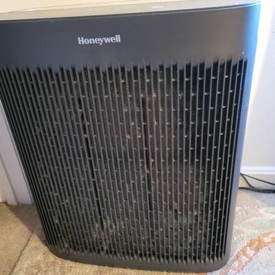 Pair of Honeywell air purifiers