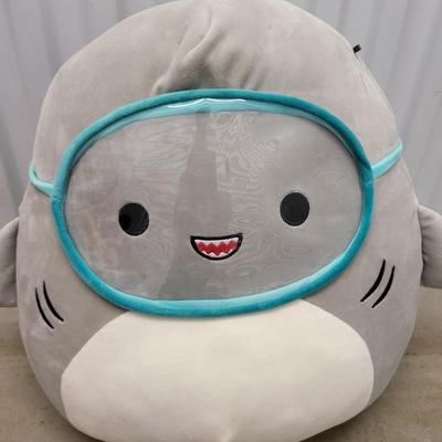 Stuffies: Disney & Squishmallow