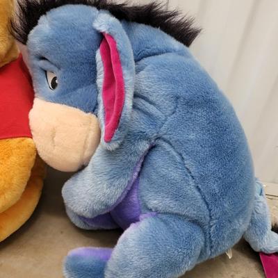 Stuffies: Disney & Squishmallow