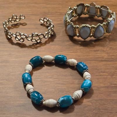 (3) Bracelets