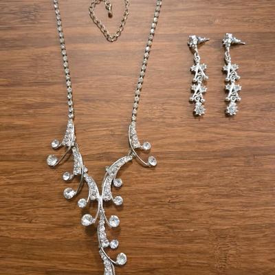 Silver Tone and Clear Crystals Necklace & Earrings Set