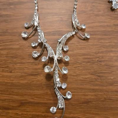 Silver Tone and Clear Crystals Necklace & Earrings Set