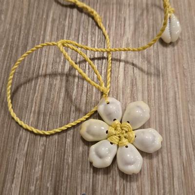 (3) Shell Flower Necklaces