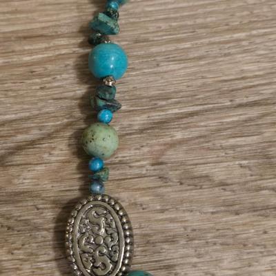 Turquoise Beaded Necklace