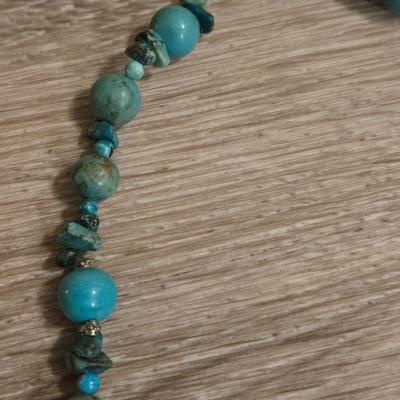 Turquoise Beaded Necklace