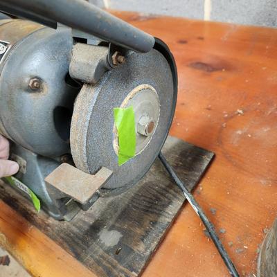 Dunlap 1/4" HP Bench Grinder Tested working