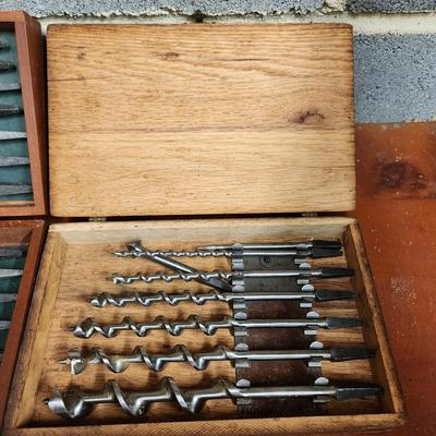 2 Boxes Irwin Drill Bites