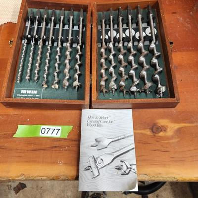 2 Boxes Irwin Drill Bites
