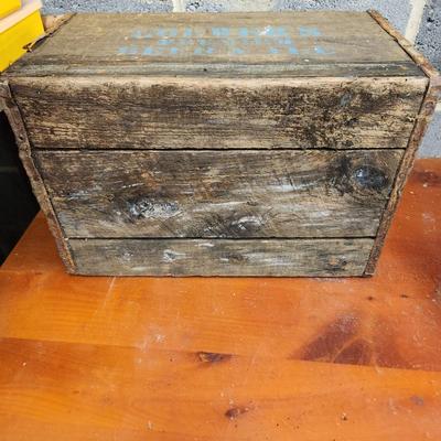 Loewer's Premium Beer & Ale New York City Wooden Crate 1940's