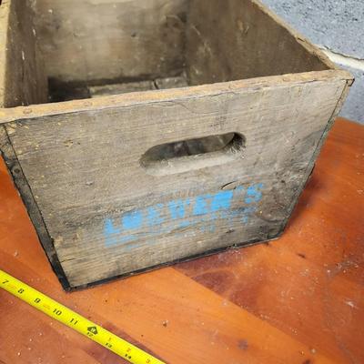 Loewer's Premium Beer & Ale New York City Wooden Crate 1940's