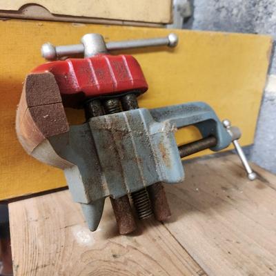 Lot of Vintage Stanley tools Mitre box, Doweling, Jig Router Plane, Small Vise