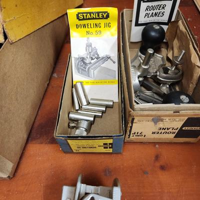 Lot of Vintage Stanley tools Mitre box, Doweling, Jig Router Plane, Small Vise