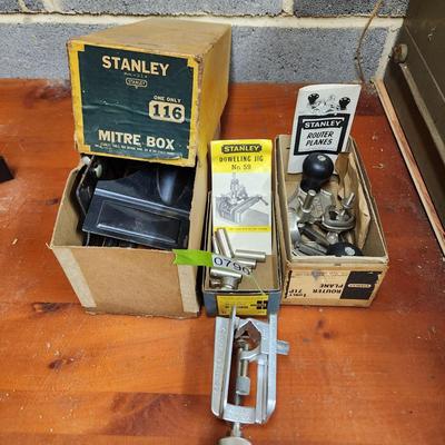Lot of Vintage Stanley tools Mitre box, Doweling, Jig Router Plane, Small Vise