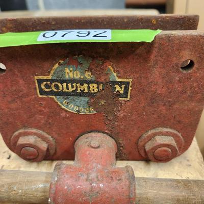 2 Columbian Bench Vises V7CD