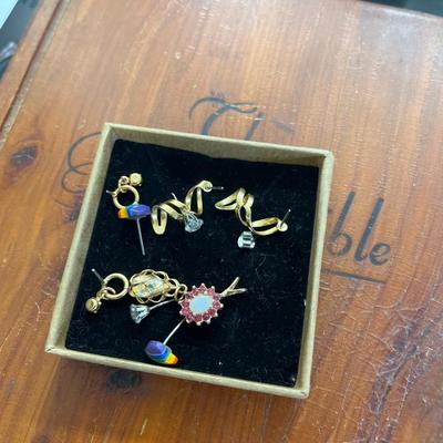 Jewlery
