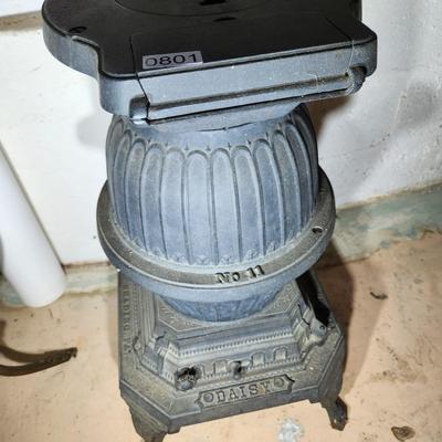 Mount Penn Stove Works Reading PA Daisy N0. 11 Potbelly Stove