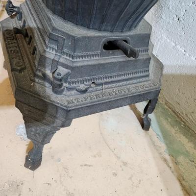 Mount Penn Stove Works Reading PA Daisy N0. 11 Potbelly Stove