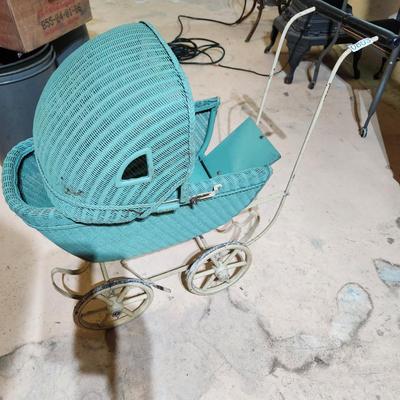 Vintage Wicker Baby Doll Carriage