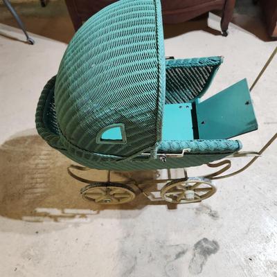 Vintage Wicker Baby Doll Carriage