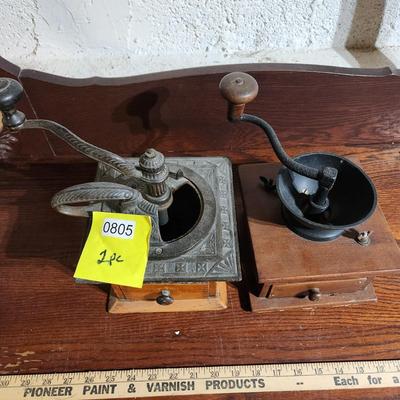 2 Vintage Coffee Grinder