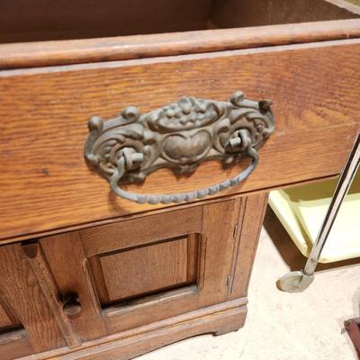Antique Oak Chest Dry Sink 31x18x31