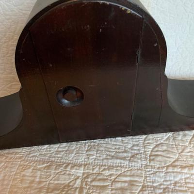 New Haven Clock Co-mantle clock